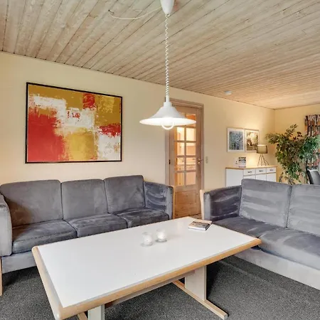 5 Bedroom Pet Friendly In بيت للعطل *