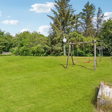 5 Bedroom Pet Friendly In * Oksbøl